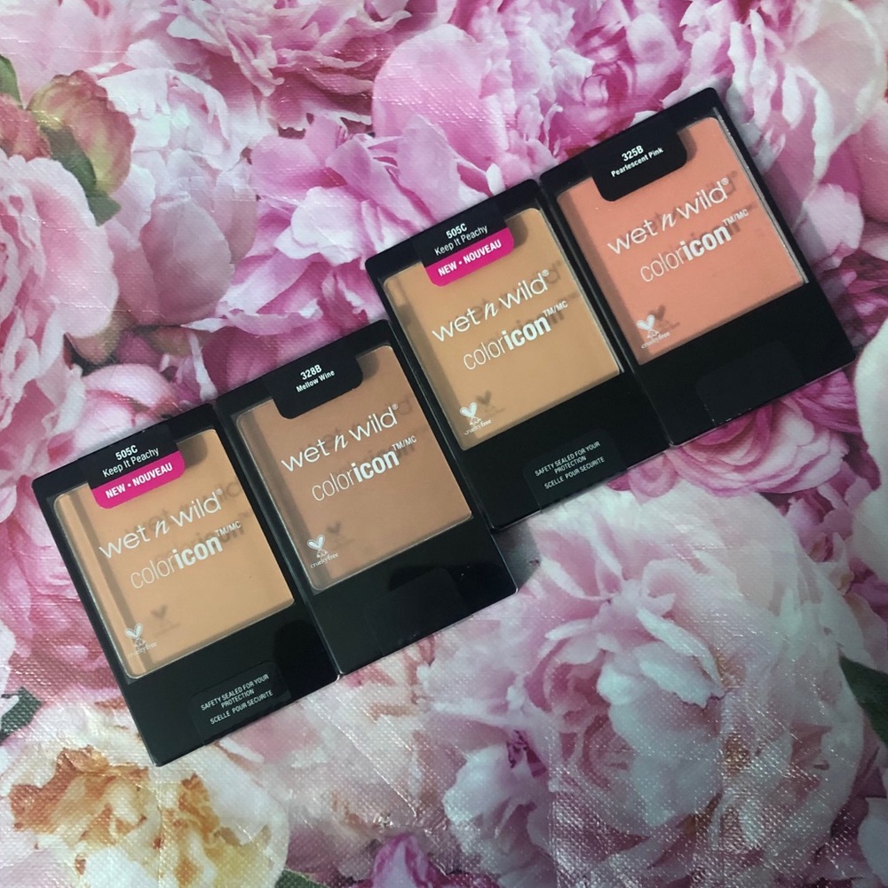 SOLD 🌸 Wet n Wild Color Icon Blush